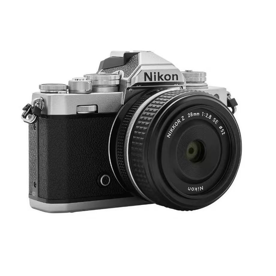 Nikon Z fc Kit avec objectif Z 28mm f/2.8 SE